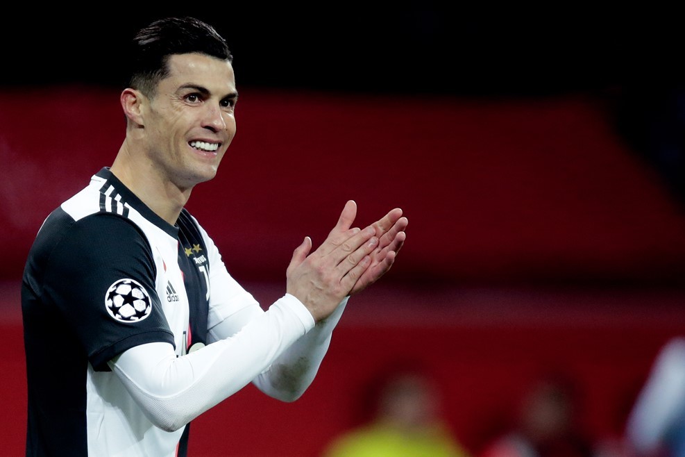 南宫登录 -罗马训练开放日，关键战状态回暖引观众欢呼，德甲在即，纪律约束更严格的简单介绍