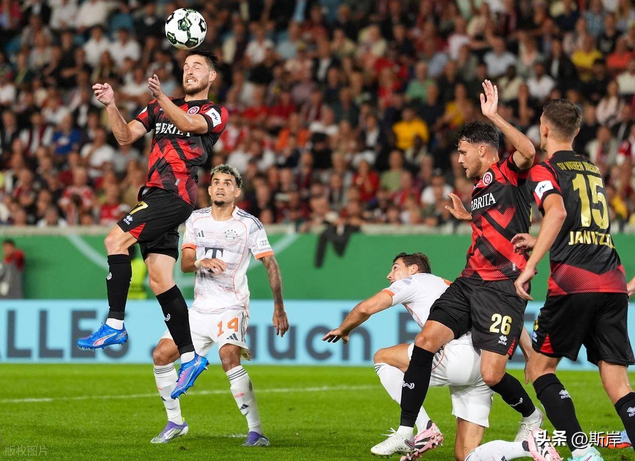 南宫在线入口 -关于赛前拜仁慕尼黑调整名单以备德国杯;再遭质疑环节打磨;底气十足;更衣室氛围转暖的信息