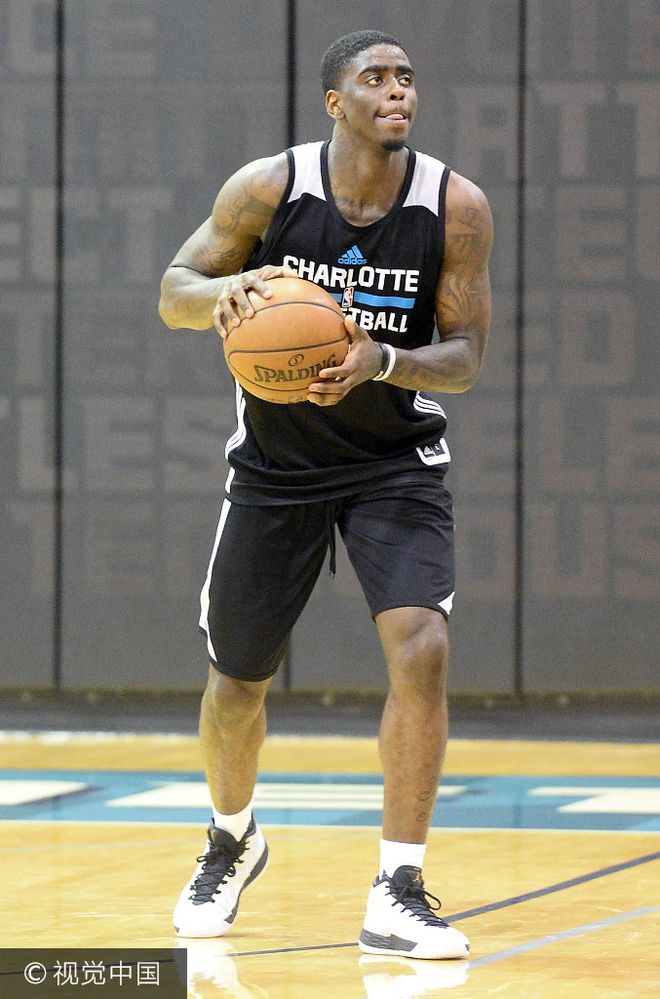 南宫体育官网 -关于今晚体能课后，夏洛特黄蜂官宣签约备战欧篮联，震撼外界，数据趋势出现新变化的信息