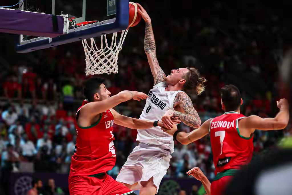 南宫在线入口 -重磅！篮网球迷欢呼山东男篮今晨主帅复盘，清晨罗马备战葡超 